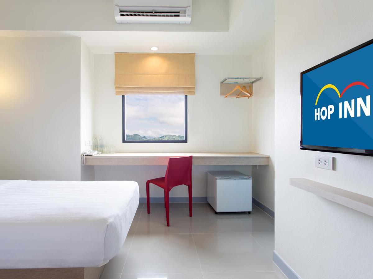 Hop Inn Nakhon Pathom Exterior foto