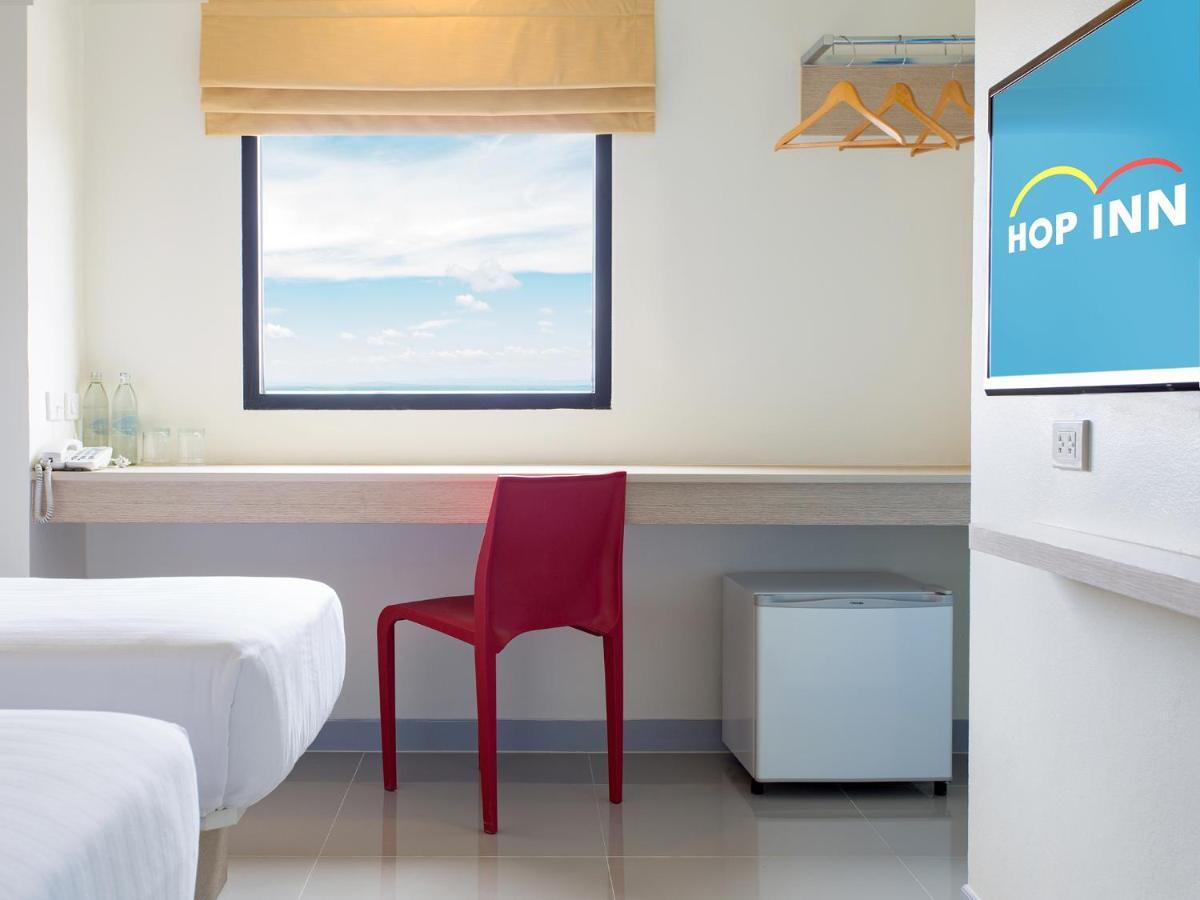 Hop Inn Nakhon Pathom Exterior foto